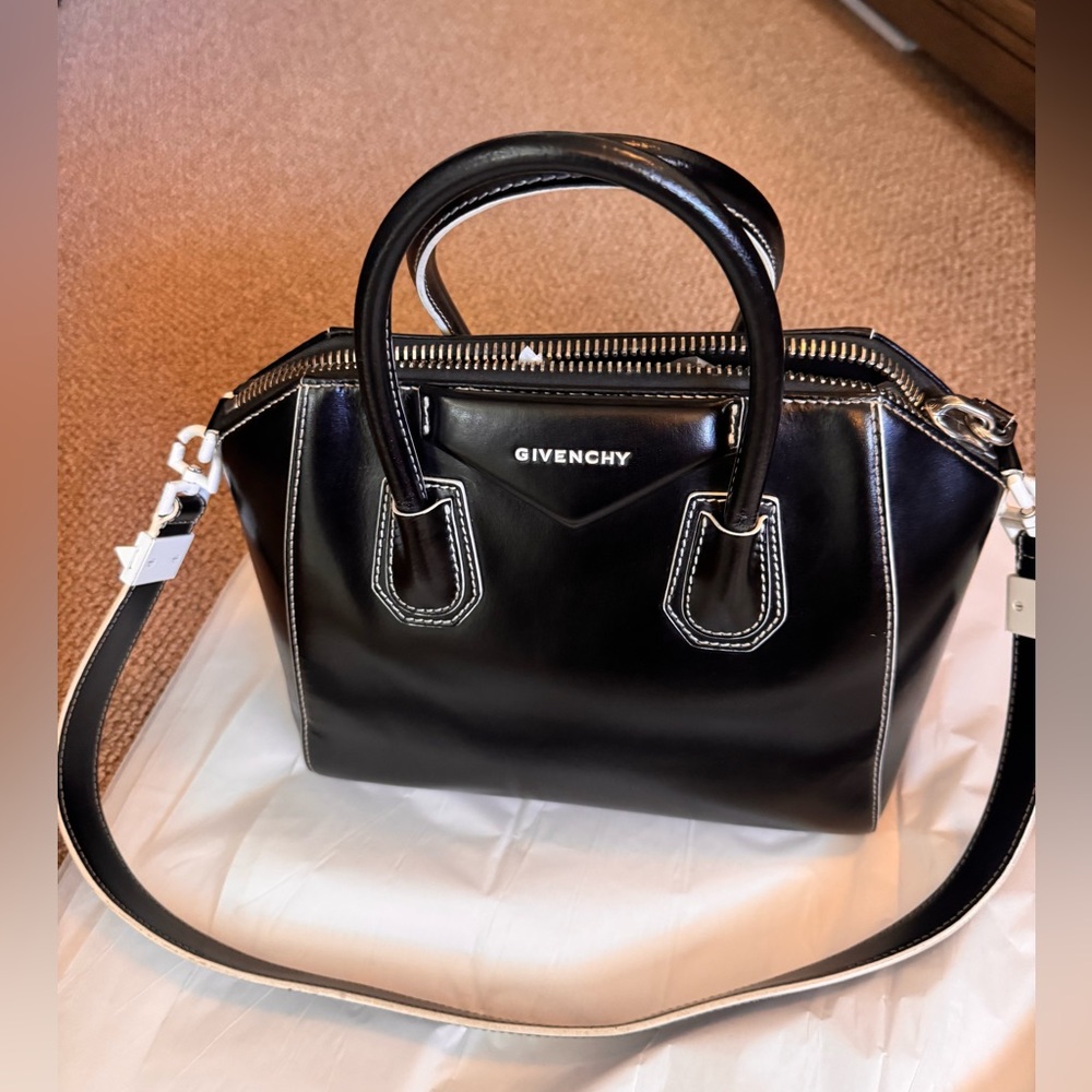 Givenchy antigona ( small ) - Picture 2 of 14